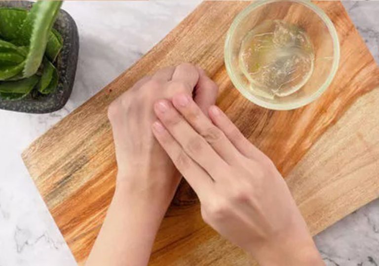تهیه ژل آلوئه ورا در خانه